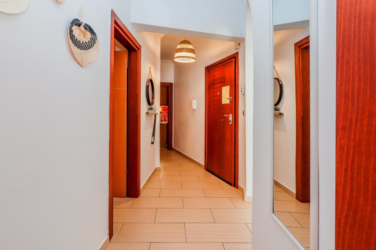Traveler Home 85M2 Private Parking Next To Center 塞萨洛尼基 外观 照片